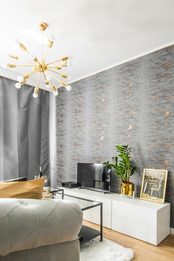 Przytulny Apartament Blisko Starowki Apartment Gdansk Bagian luar foto